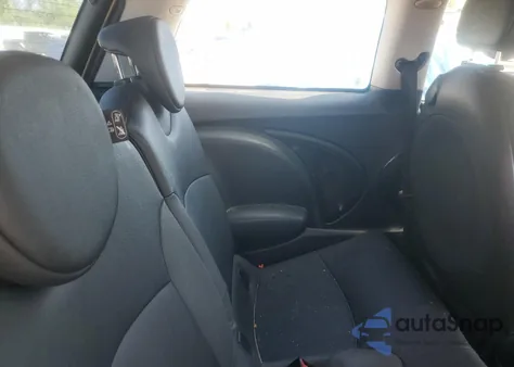 2008 Mini Cooper S from USA, damaged, VIN WMWMF73558TT87846